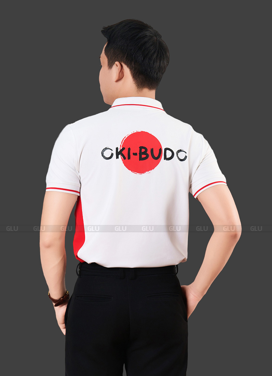 Áo polo đồng phục nhà hàng màu trắng phối hông đỏ thân sau