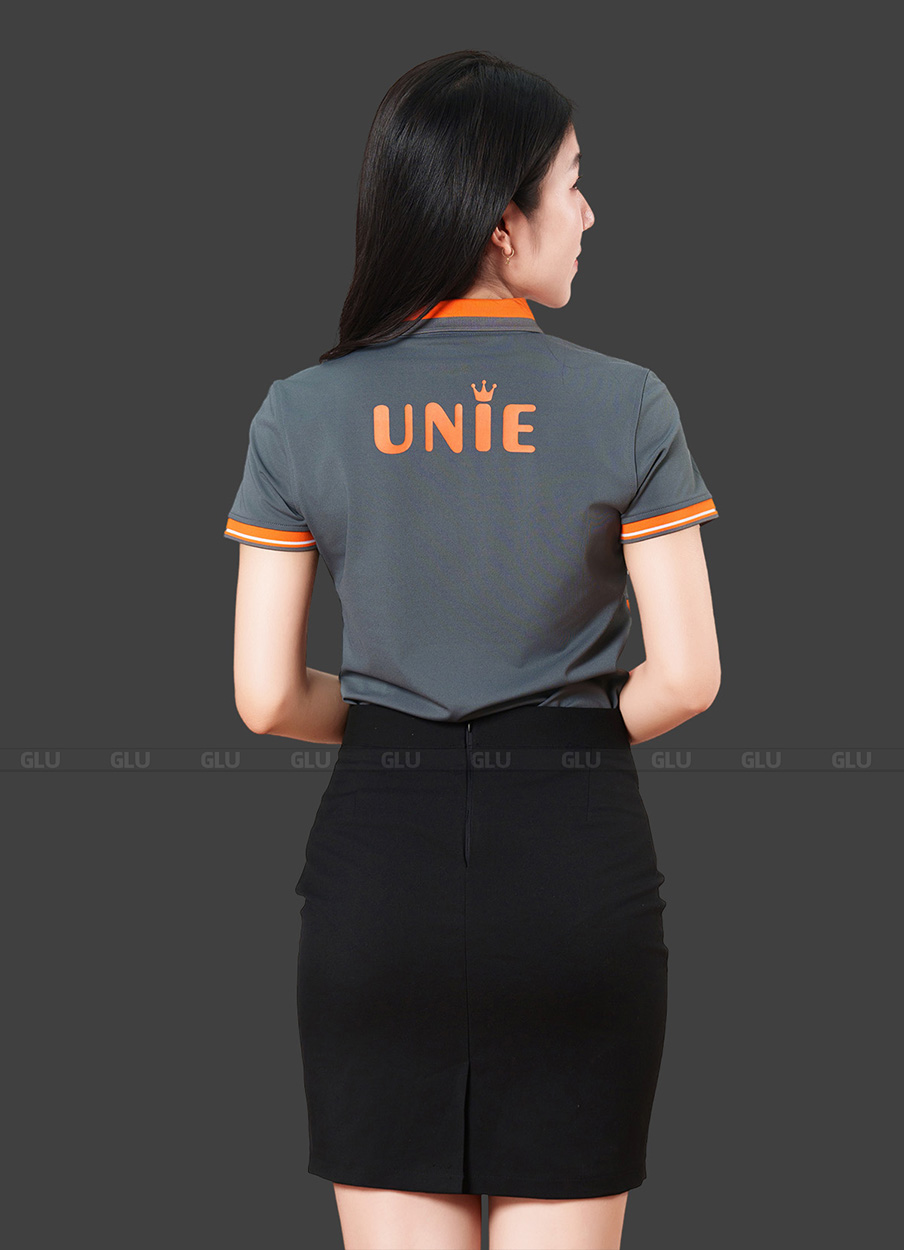 Mẫu Áo Polo Đồng Phục Công Ty UNIE Màu Sắc Phối Cam thân sau