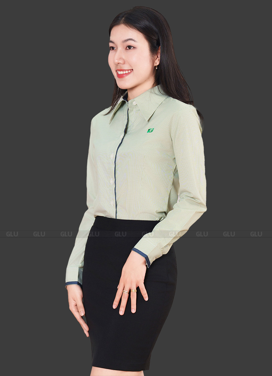 Đồng Phục Văn Phòng Sơ Mi Phối Chân Váy Màu Xanh Vỏ Đậu SMU10026 3