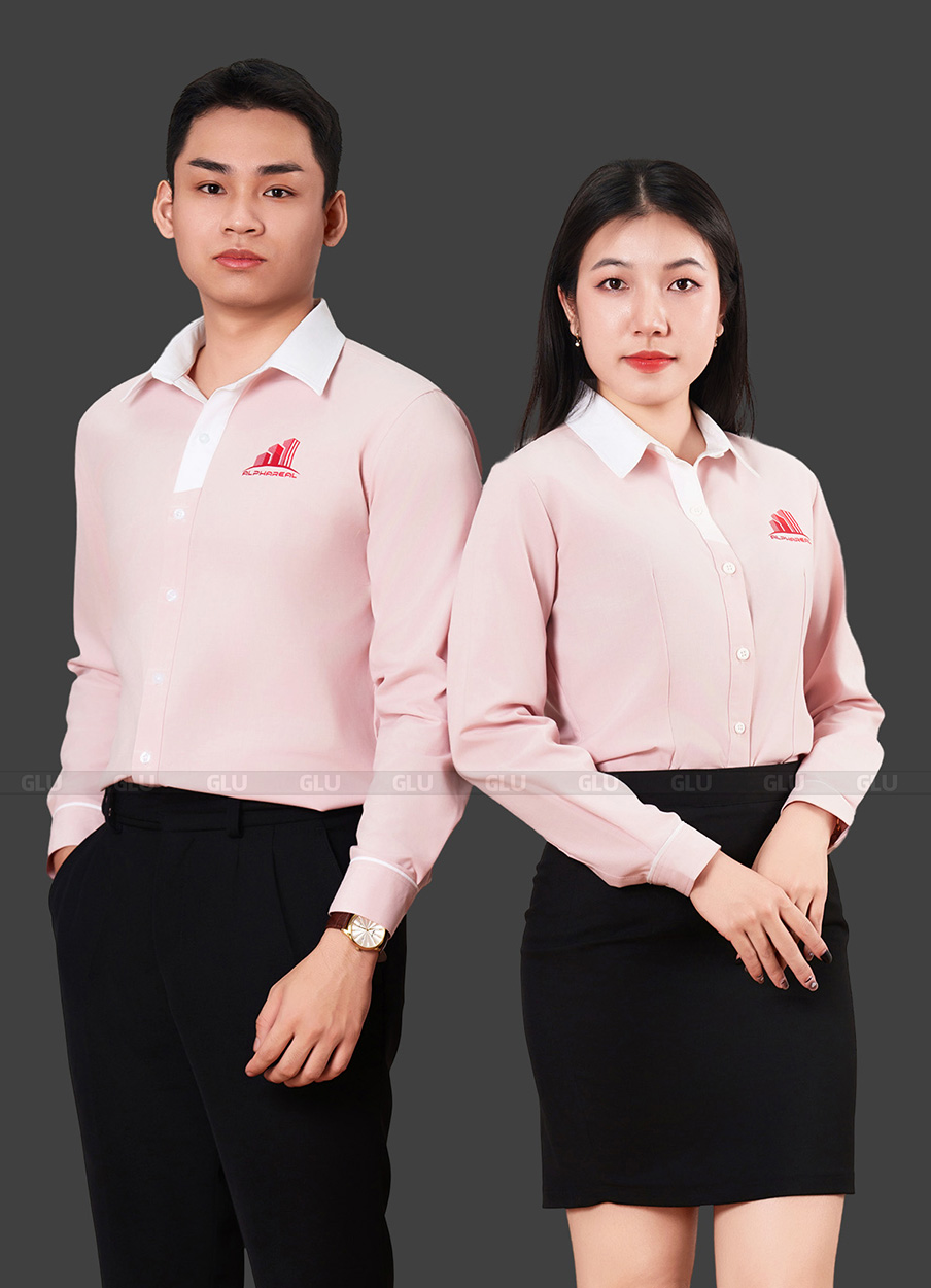 Mẫu đồng phục công sở áo sơ mi tay dài màu hồng phối trắng 10