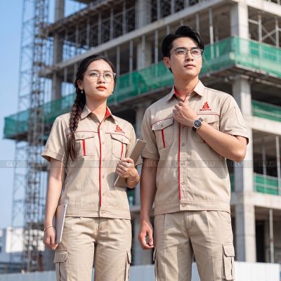 Áo công nhân tay ngắn màu be hiện đại 3