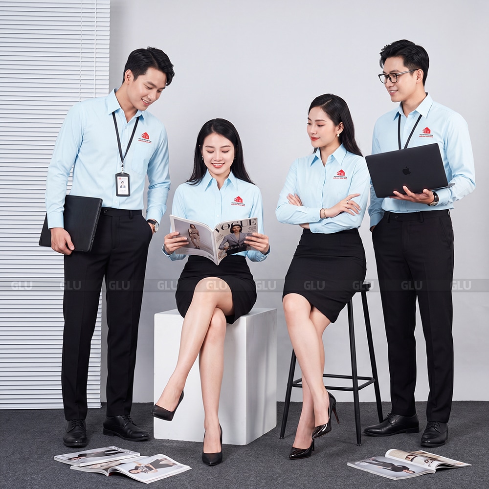 Áo đồng phục sơ mi công ty màu xanh sọc trắng logo thêu 5