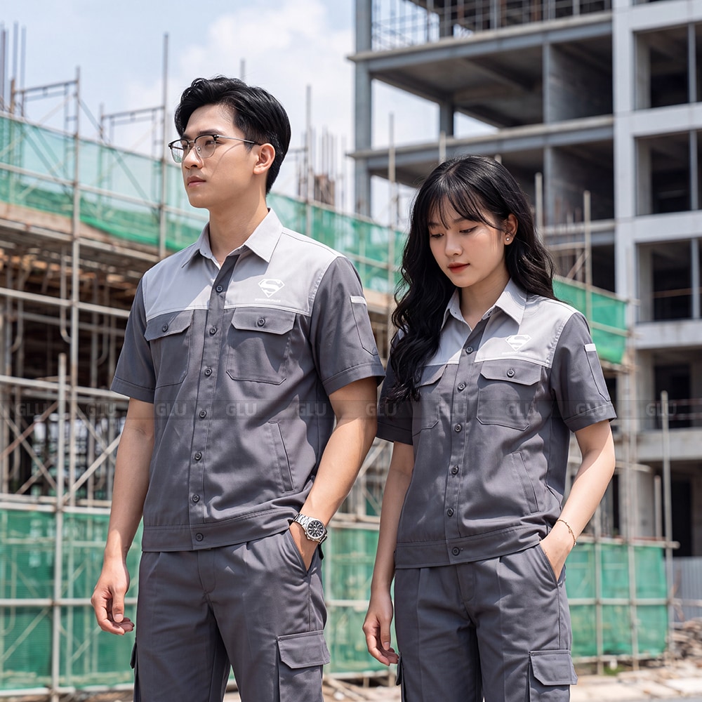 Đồng phục công nhân xây dựng tay ngắn màu xám phối trắng 1