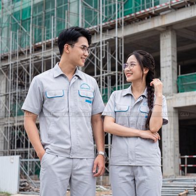 Mẫu quần áo bảo hộ tay ngắn màu xám phối viền xanh 4
