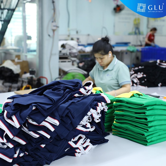 may đồng phục giá rẻ 17