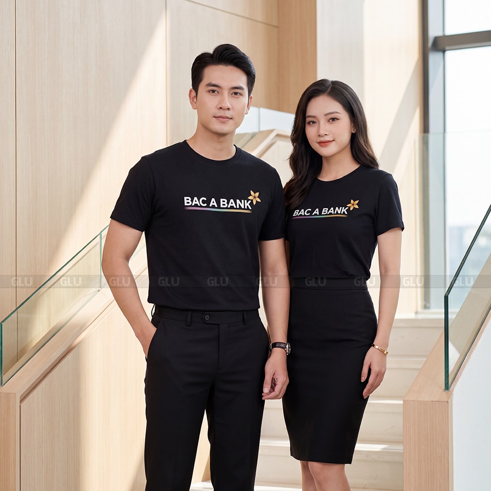 Áo cổ tròn có sẵn màu đen thanh lịch 1