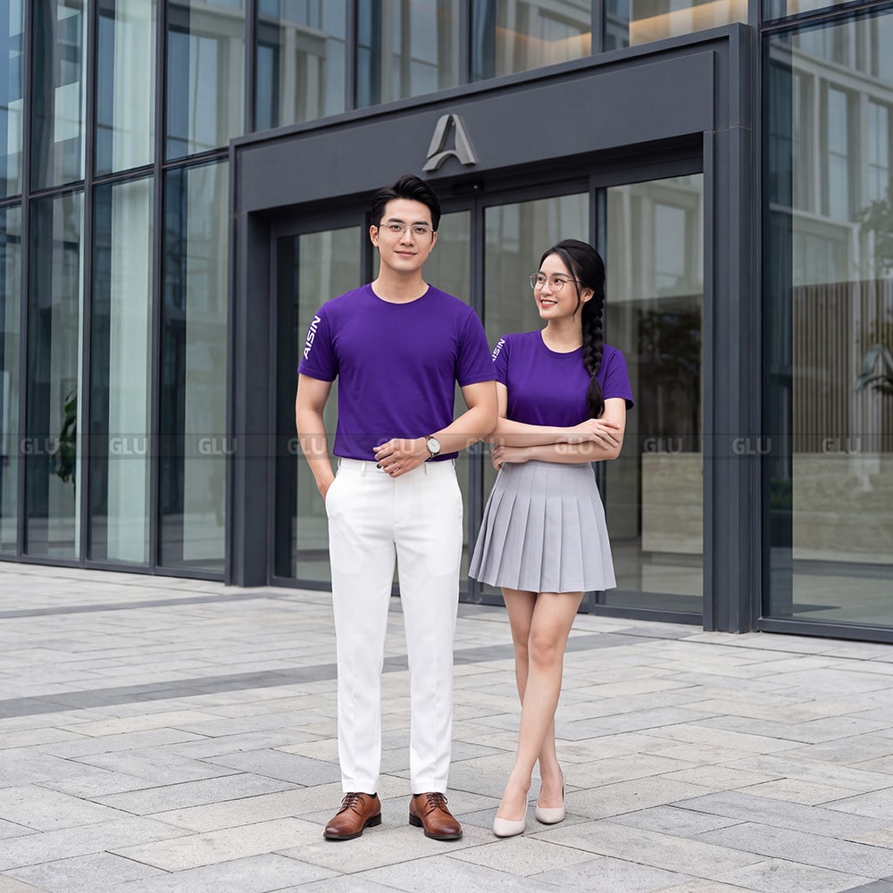 Đồng phục áo thun cổ tròn may sẵn màu tím số lượng lớn 4
