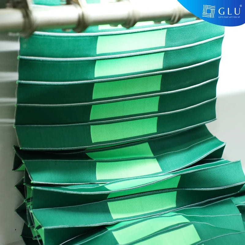 đặt may áo đồng phục giá rẻ