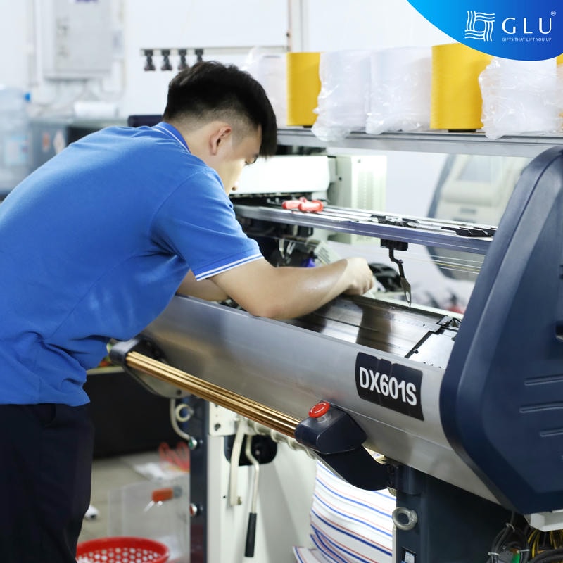 may mặc đồng phục uy tín